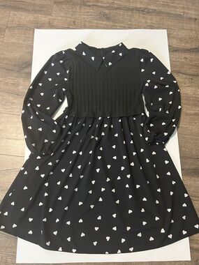 Black Heart Print Long Sleeve Collared Women’s Dress